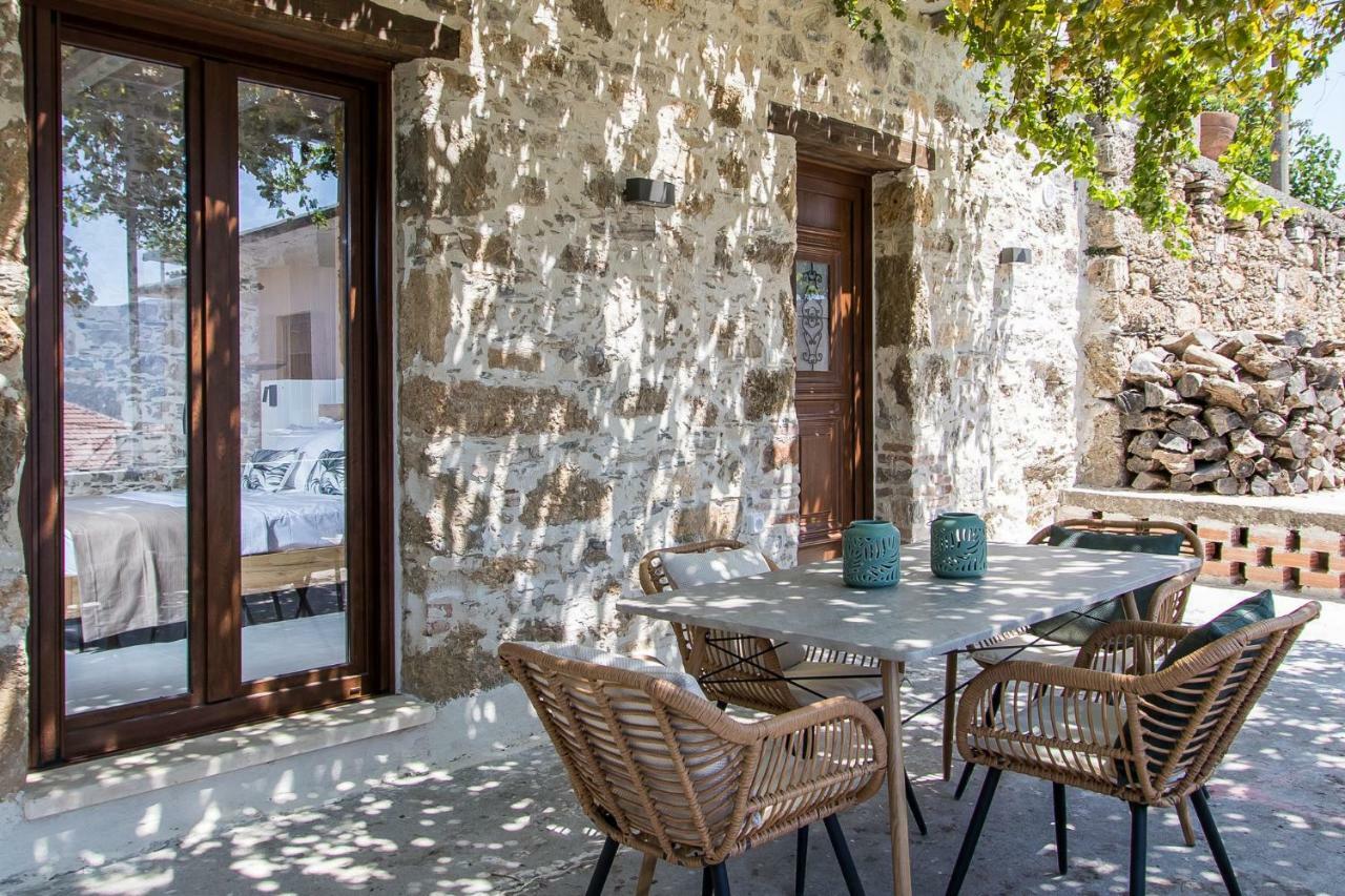 Stairs Homes & Suites Kamaria  Exterior foto